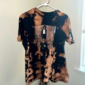 ✨💕Bleached T-shirt💕✨